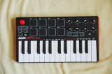 AKAI MPK MINI / HYBRID 3