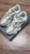 New Balance 9060 US 5 mens