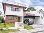 Graceful Woodstone Ayala Alabang House for Sale