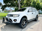 2014 Mitsubishi Montero GLSV