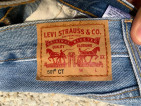 LEVI’S 501 CT CUSTOMIZED TAPERED JEANS