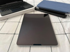 Ipad Pro 11 inch + Apple Magic Keyboard bundle