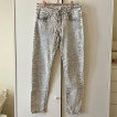 Forever 21 Midrise Skinny Jeans in Light Grey