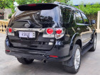 2016 Toyota fortuner g a/t black series