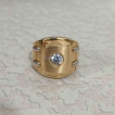 18 karat gold ring