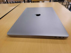 Selling Macbook Pro Retina 15.4 inch