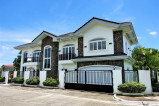 For sale House in Corona Del Mar Pooc, Talisay City