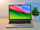 Macbook Air 13inch 2022 M2 Under warranty Of apple store