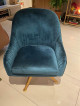 Swivel chair in Velvet Fabric