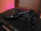 Circa Audio Systems YQ-SV09 suitcase vinyl record player
