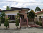 House and Lot in Celerina Heights