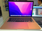 13-inch Macbook Air with Apple M1 chip