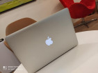 MacBook air 13inch