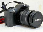 canon eos 1000d with 18-55mm is lens