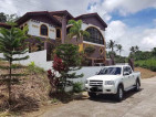 Tagaytay House and Lot with swimming pool