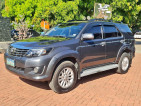2012 Toyota fortuner