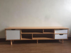 TV Rack (140x30x38cm)