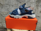 NIKE SANDALS
