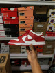 SB DUNK UNIV RED