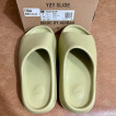 Adidas Yeezy Slides - Resin