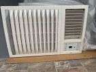 TCL 1HP Window Type Aircon Inverter
