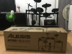 ADULT SIZE - ELECTRIC DRUMSET - ALESIS NITRO MESH KIT