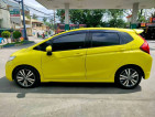 2016 Honda jazz