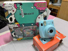 Instax Mini 11 Pop Art Package.