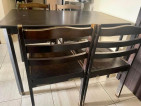 Used 4-seater Dining Table