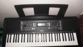 Yamaha E373 Keyboard