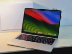 Macbook Air 13inch 2022 M2 Under warranty Of apple store