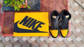 Air Jordan 1 High Taxi Size 10.5 Mens