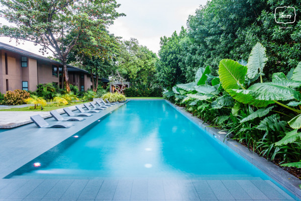 The Henry Resort Dumaguete ₱6,000 @ Dumaguete, Negros Oriental ...
