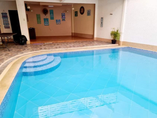 Luxury Palm Villa Hot Spring Resort ₱8,000 @ Calamba, Laguna 