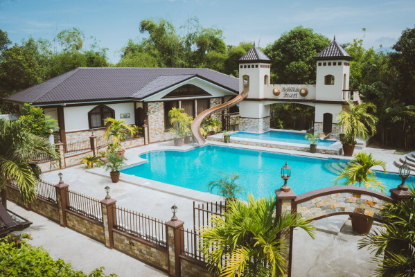 Bella Vista Resort La Union ₱500 @ Naguilian, La Union | PH.vacations