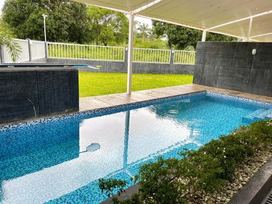 Garden 7 Pool Villa ₱10,500 @ Angeles, Pampanga | PH.vacations