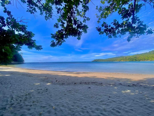 La Jolla Luxury Beach Resort Bagac Bataan ₱6,300 @ Bagac, Bataan | PH ...