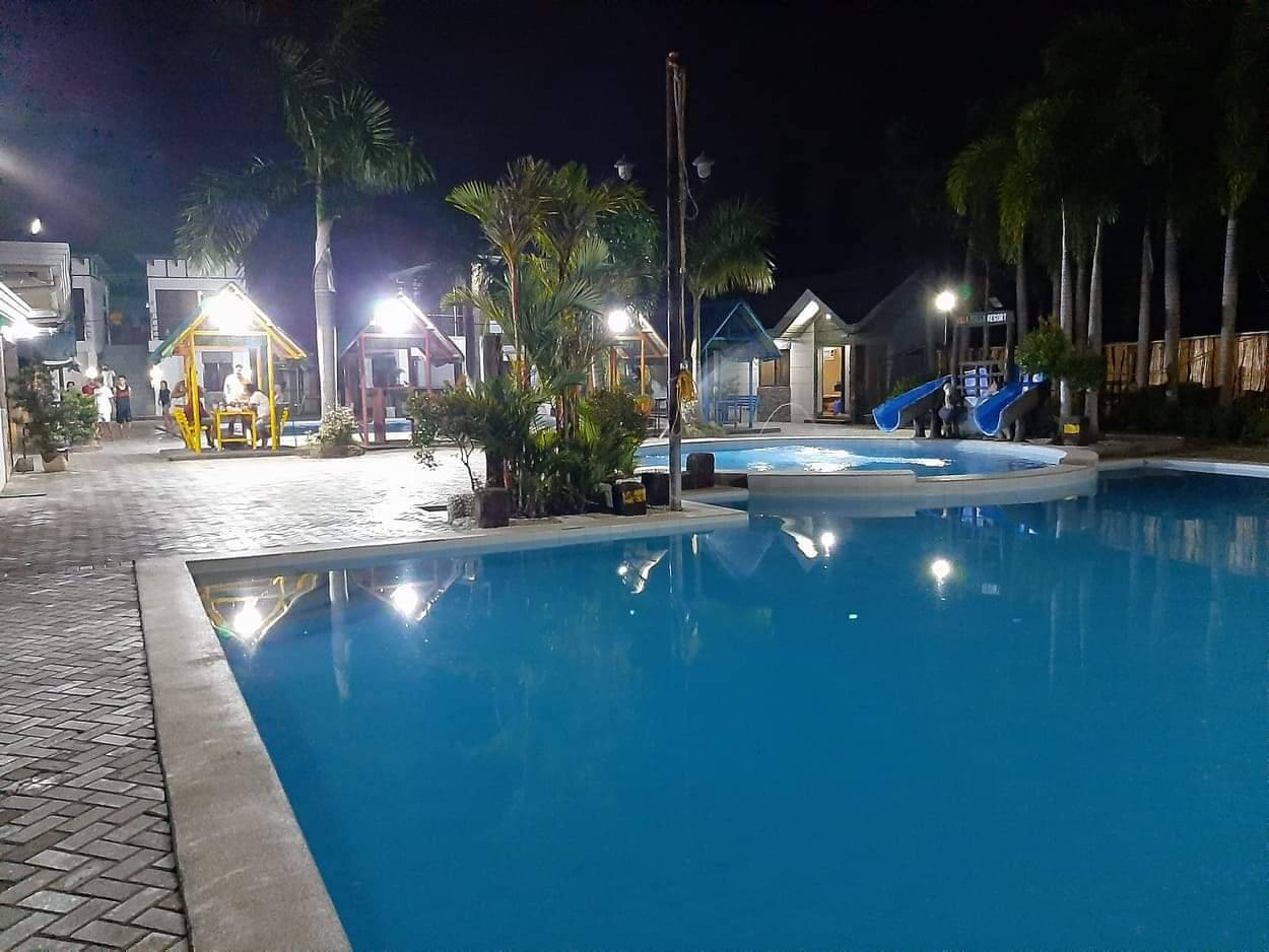 Villa Teresa Resort, Private Pools, Function Hall & Accommodations