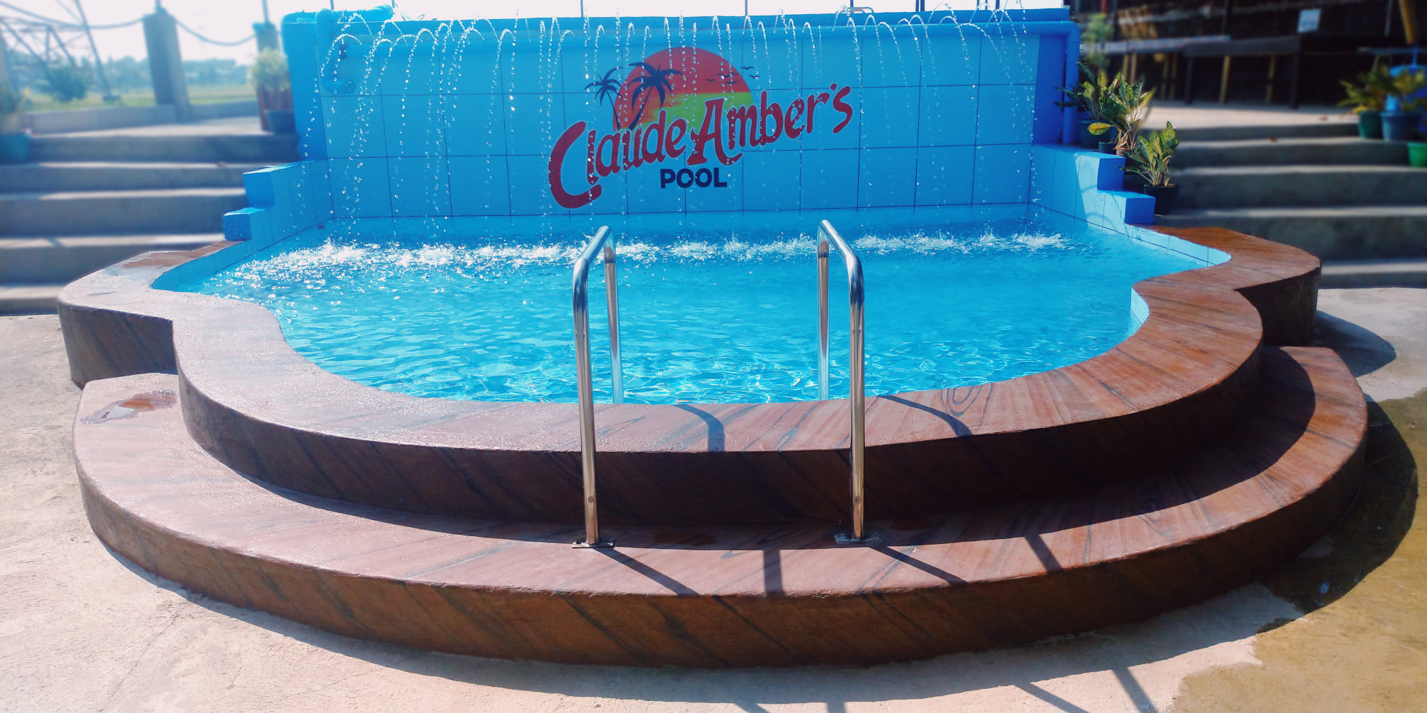 Claude Amber's Private Resort