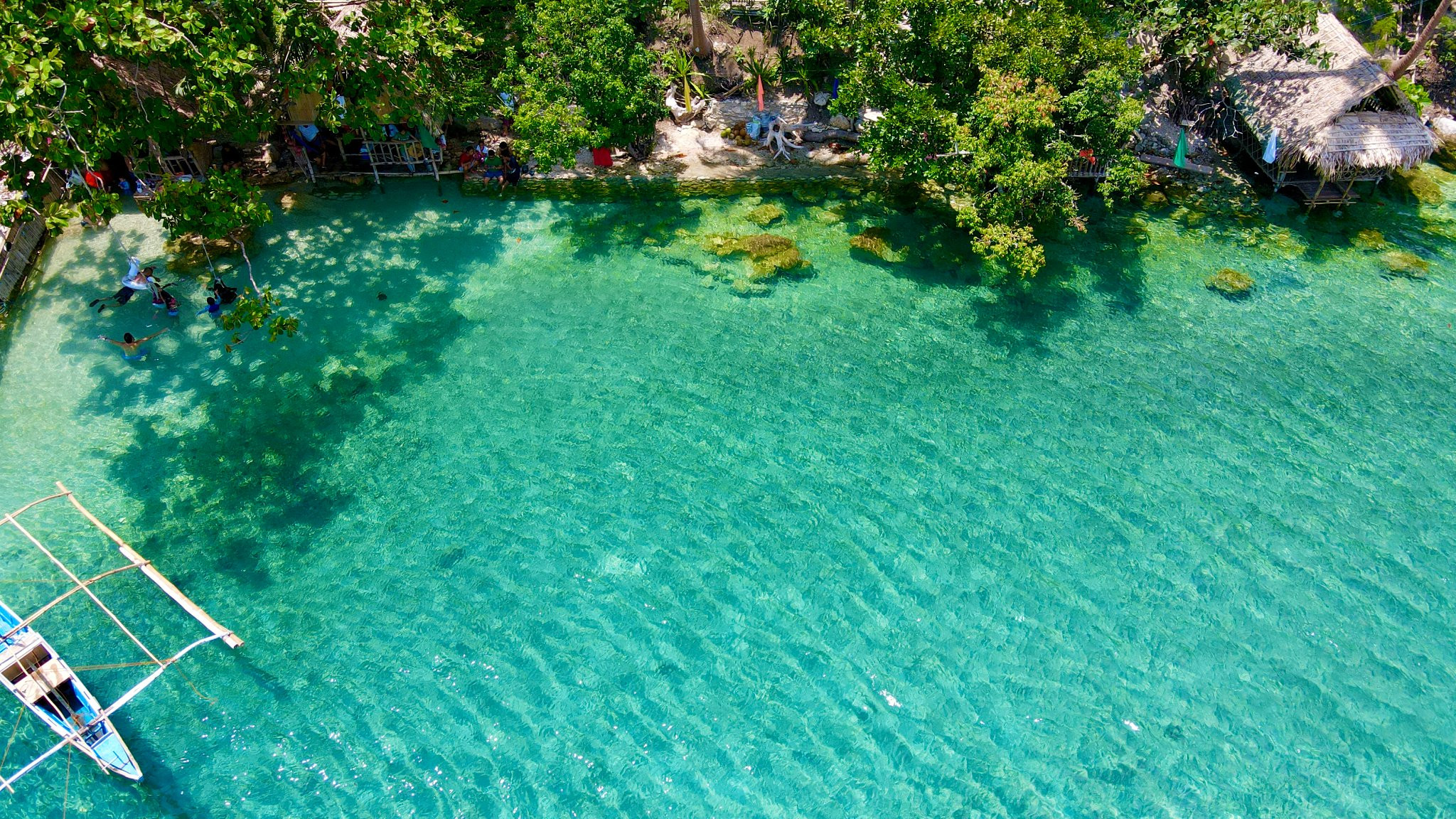 Crystal Blue Dive - Gasgas Beach