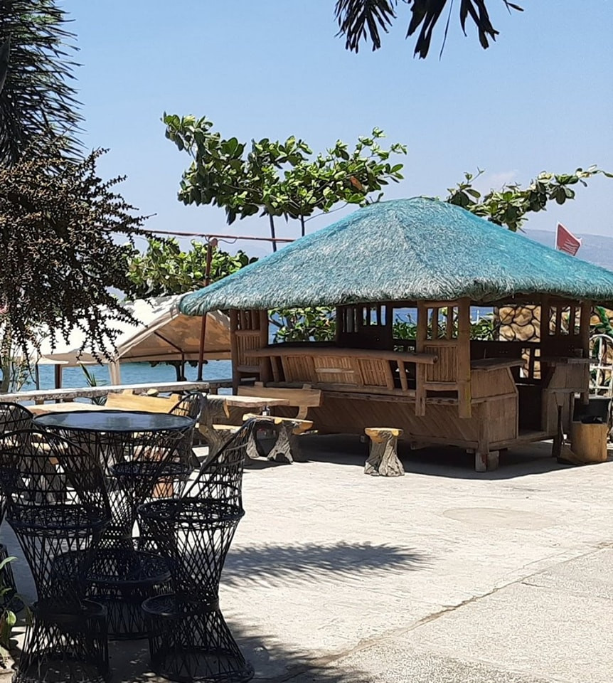 Amanente'z Beach Front Resort