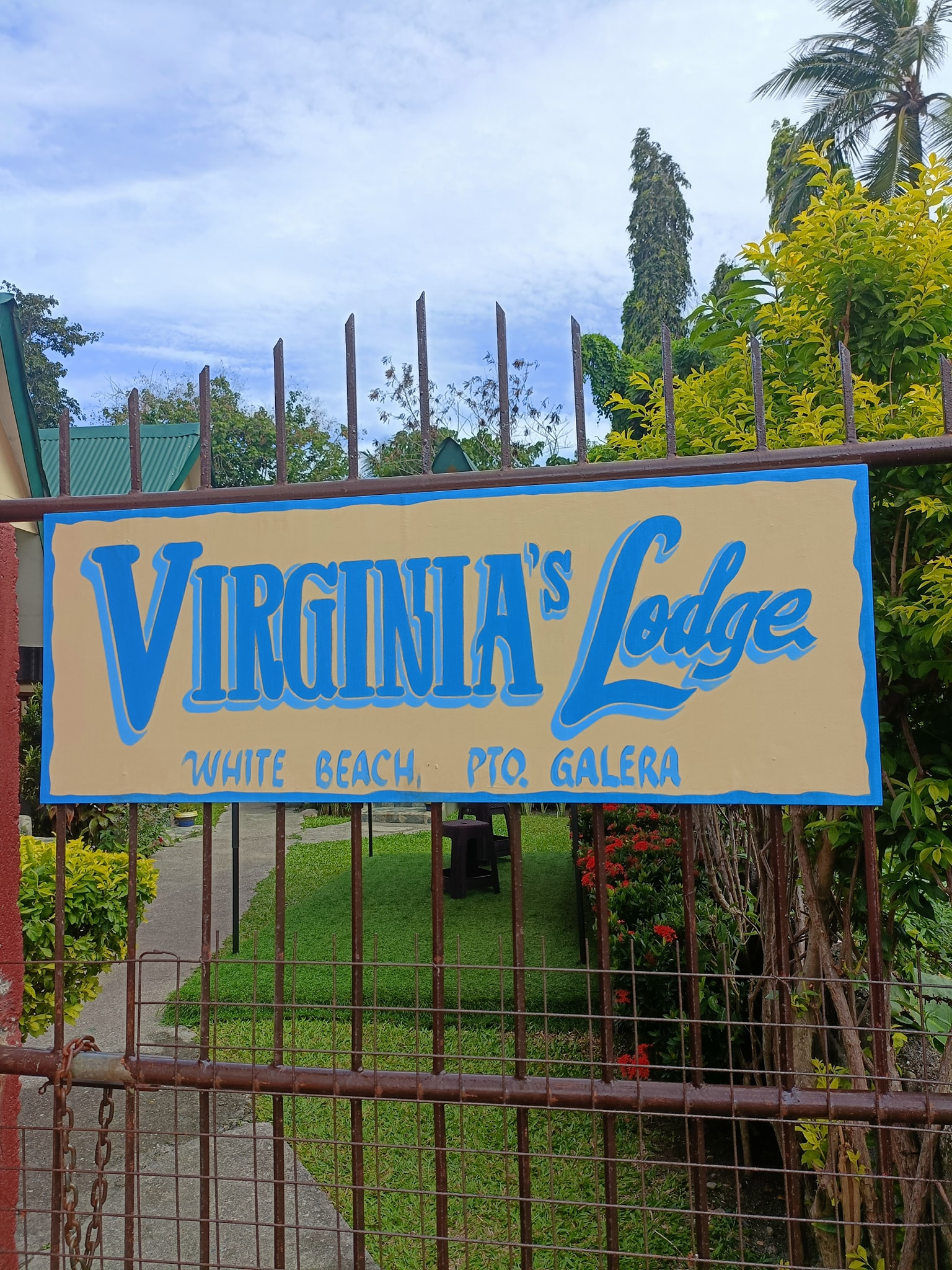 Virginia's Lodge