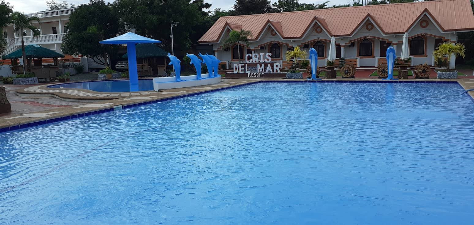 Cris Del Mar Resort