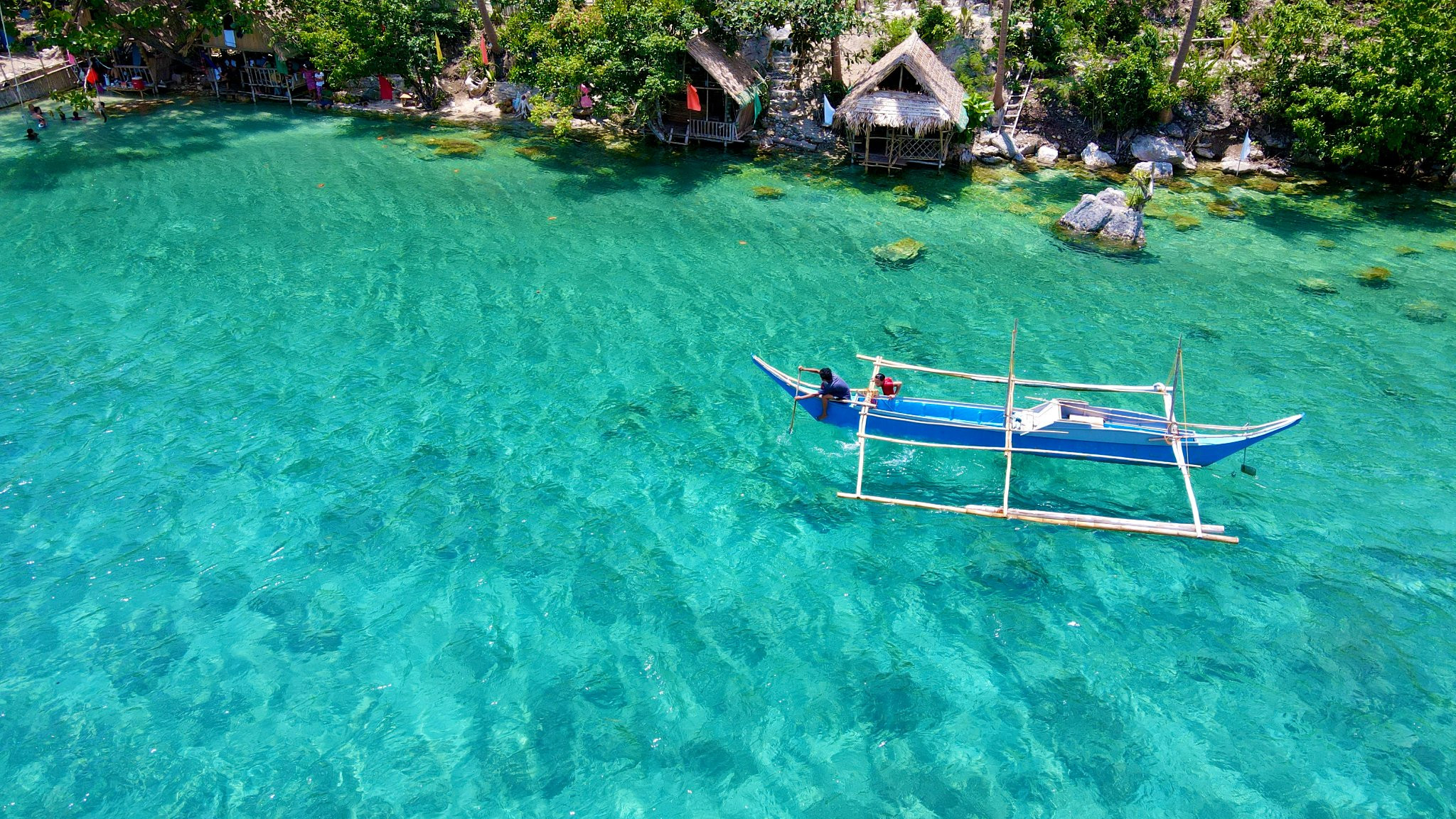 Crystal Blue Dive - Gasgas Beach