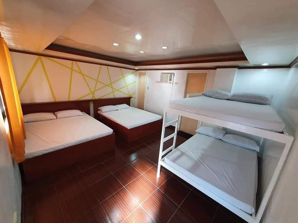 BEST AND MOST AFFORDABLE MODERN PRIVATE POOL RESORT in Pansol Laguna for RENT