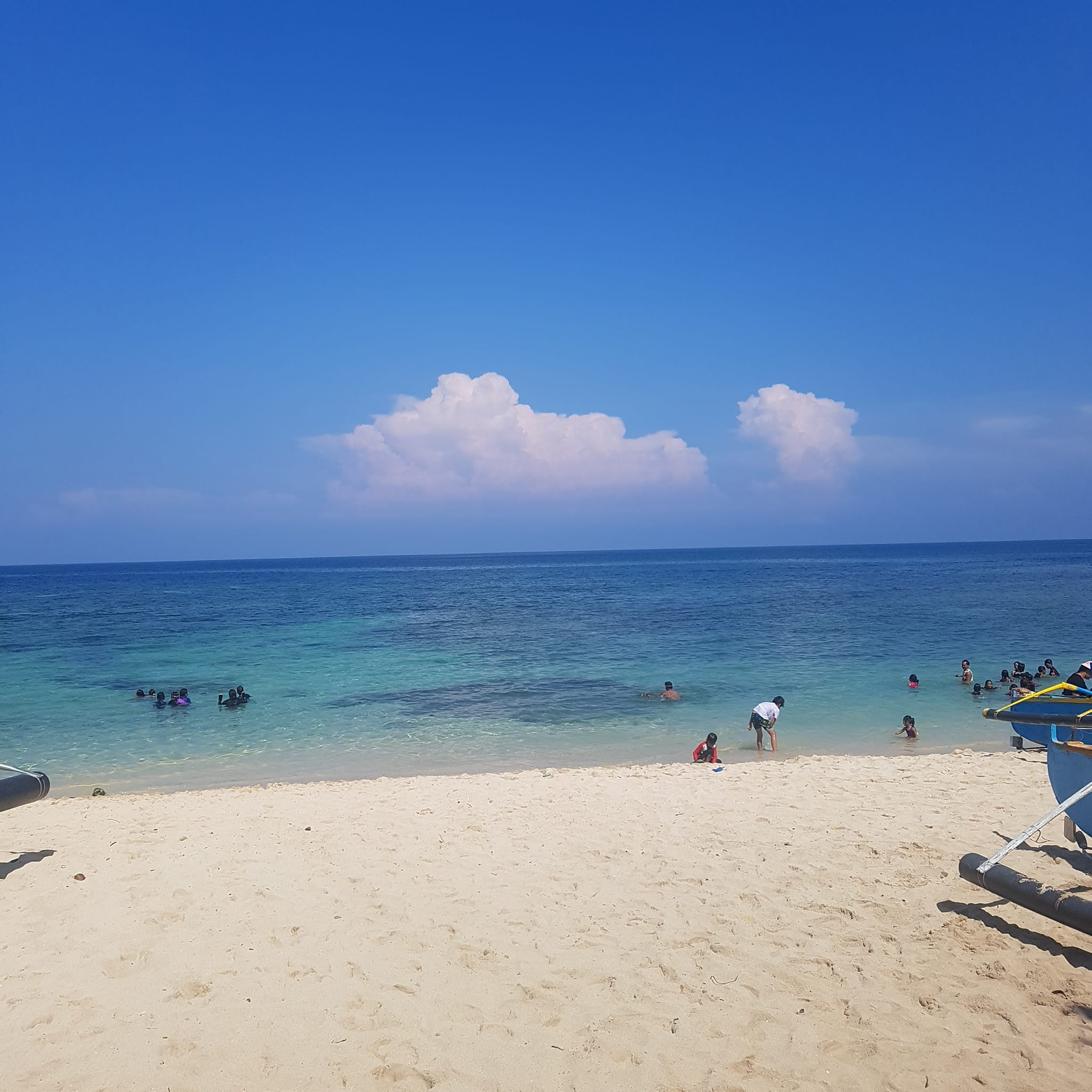 Allen's White Sand Beach Resort