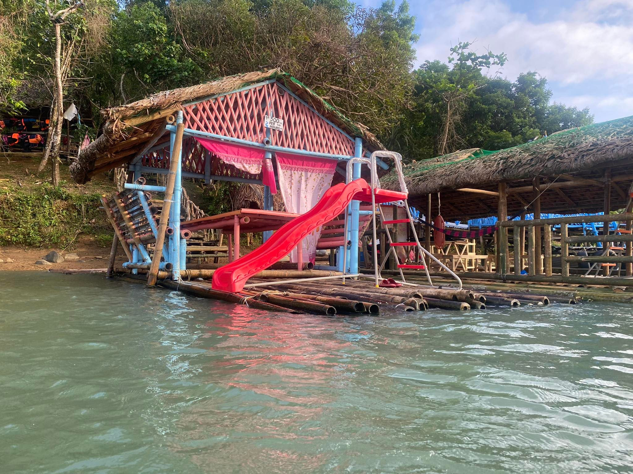 Caliraya Lake Hidden Forest Resort